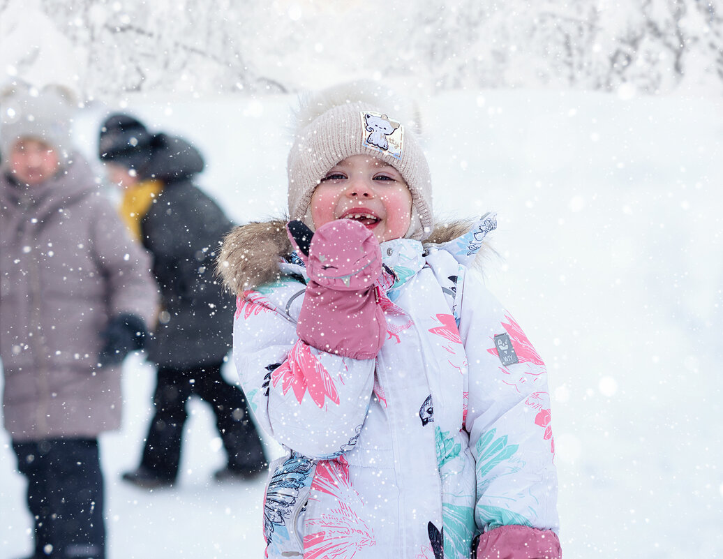 Николь - Лилия .