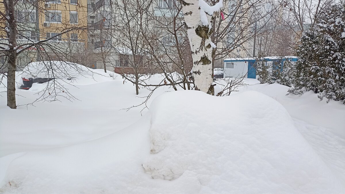 Снегопад на районе - Татьяна Тюменка