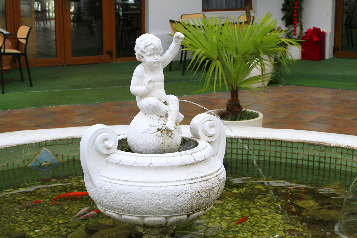 Мальчик фонтанчик - Геннадий Валеев Мальчик фонтанчик - Геннадий Валеев