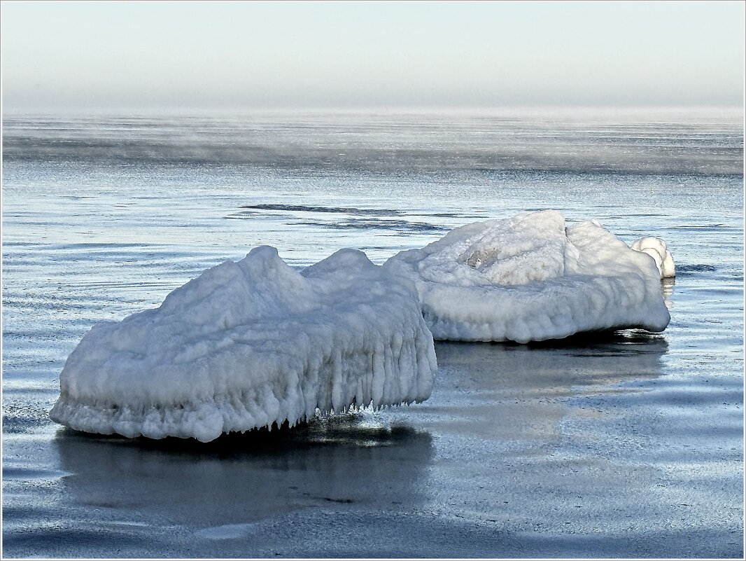 Ледышки в море. - Валерия Комова Ледышки в море. - Валерия Комова