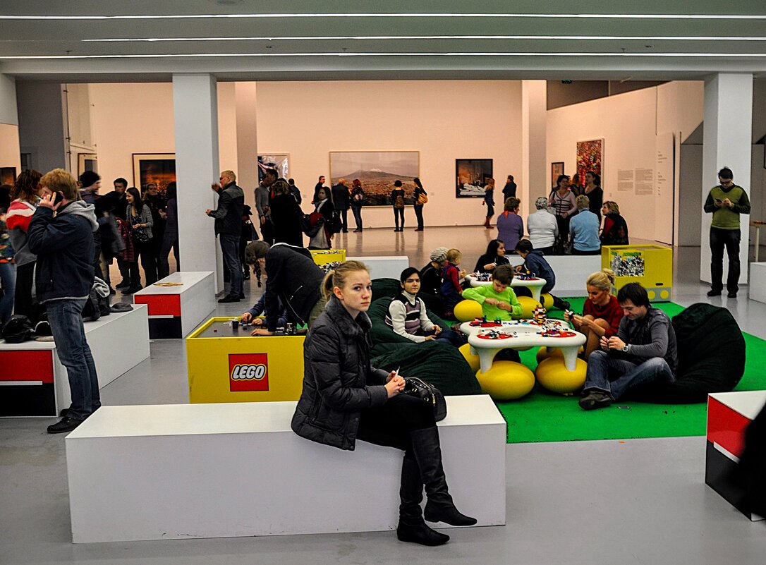 Фойе Музея,,, - Анатолий Колосов Фойе Музея,,, - Анатолий Колосов