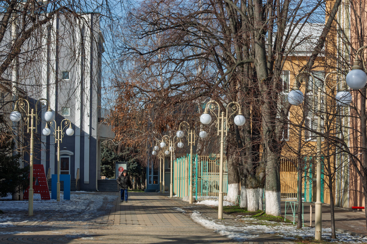 Прогулка По городу Армавир - Игорь Сикорский Прогулка По городу Армавир - Игорь Сикорский