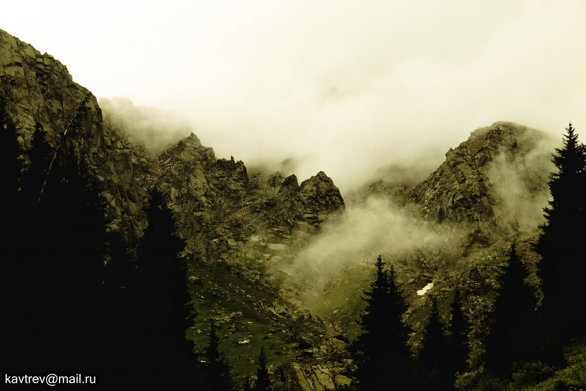 ОБЛАКА - HART BAD