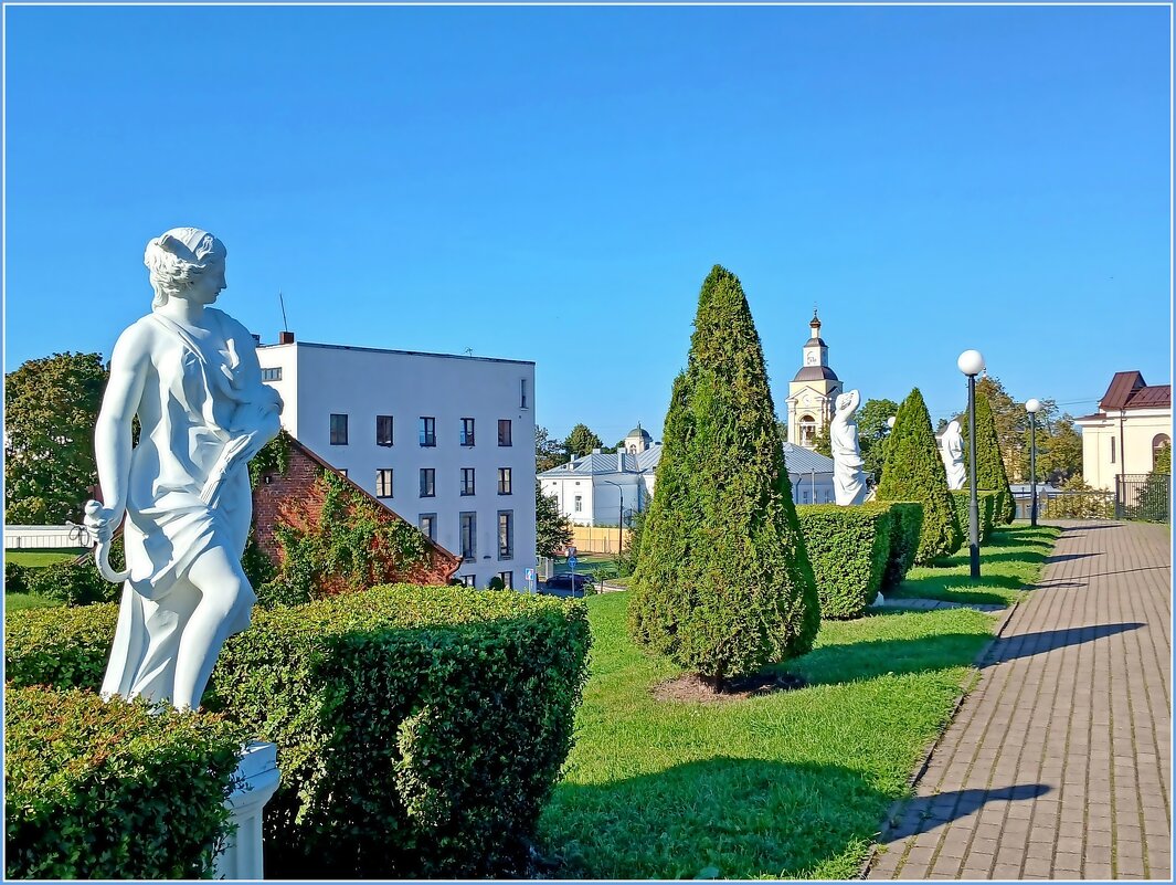Бастион Панцерлакс в мирное время. - Лия ☼