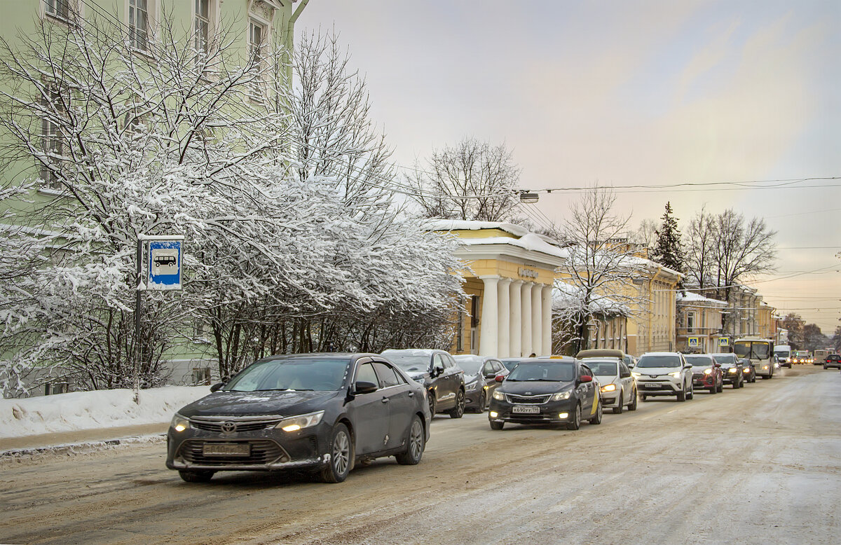 На улице г.Пушкина - Bosanat 