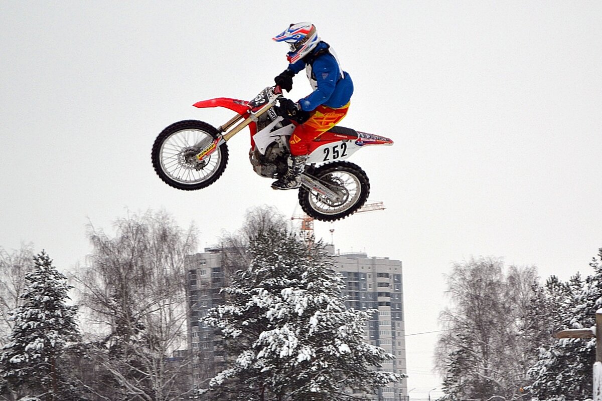 Взлетел, как птица... - Наталья ***