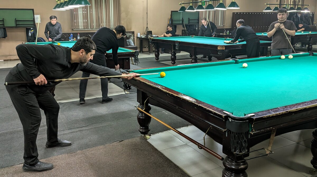 Игра. - Андрей Хлопонин