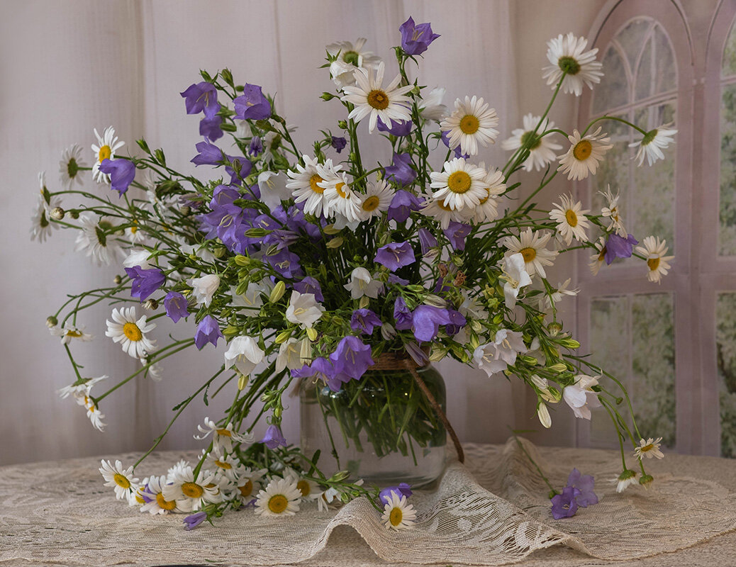 ... - Елена Ахромеева