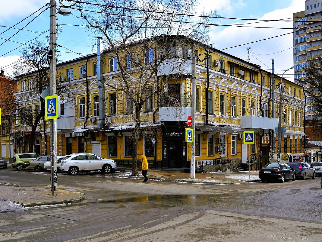 Ростов-на-Дону. Дом по ул. Социалистической 166. - Пётр Чернега