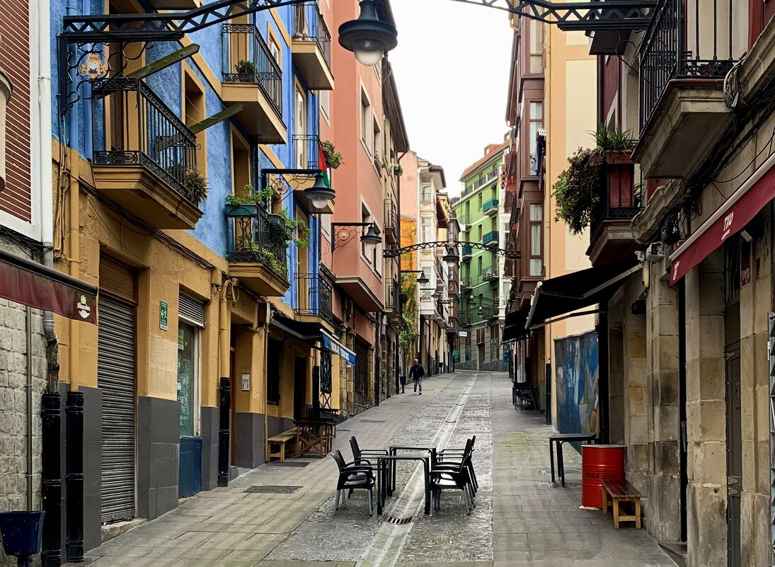 По улочкам старого города - В.И 