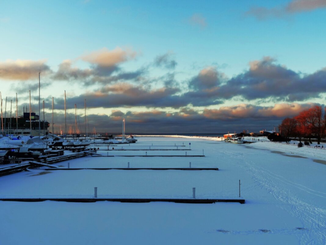 Замёрзшее устье реки Пирита - Aida10 