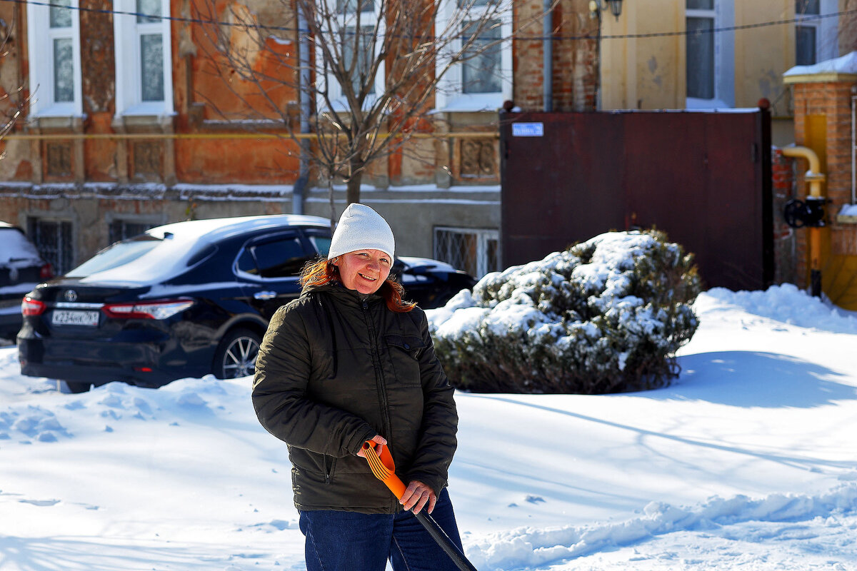 Красавица позирует - Юрий Гайворонскiий