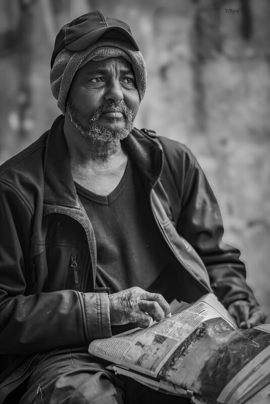 Street portrait - Shmual & Vika Retro