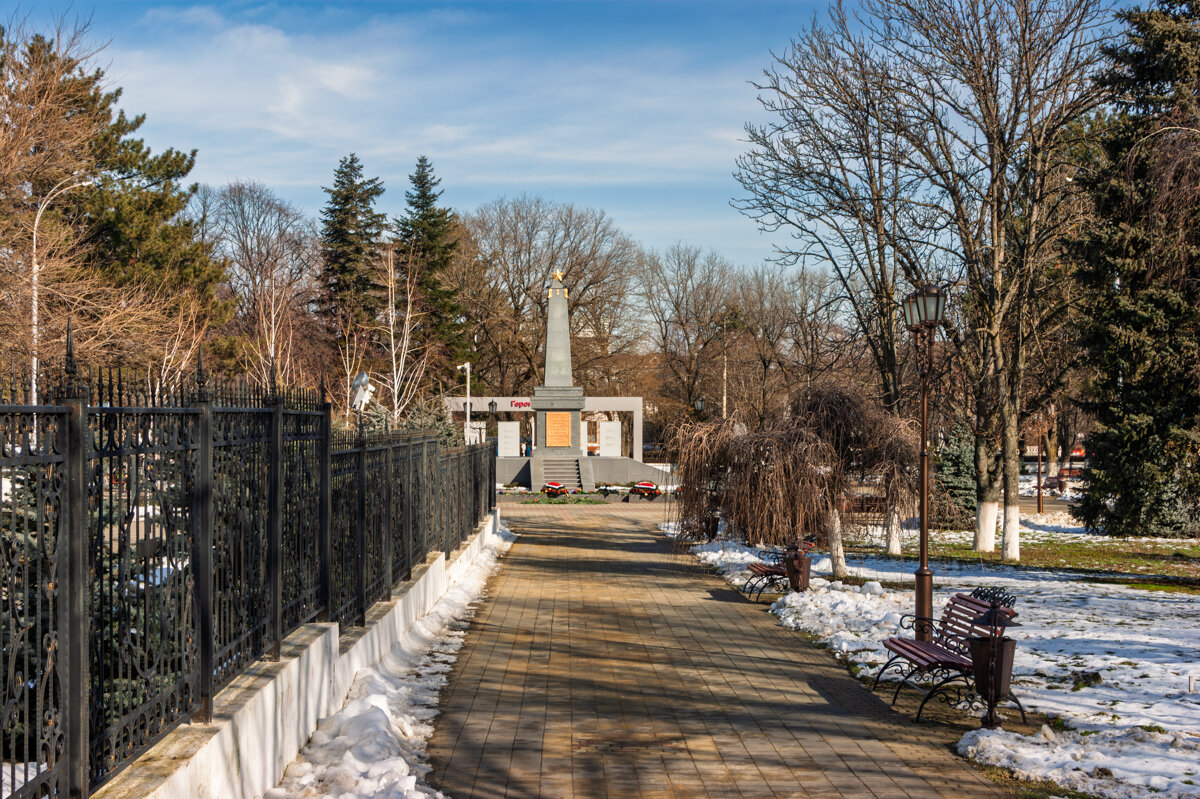 Памятник Героям отечества - Игорь Сикорский