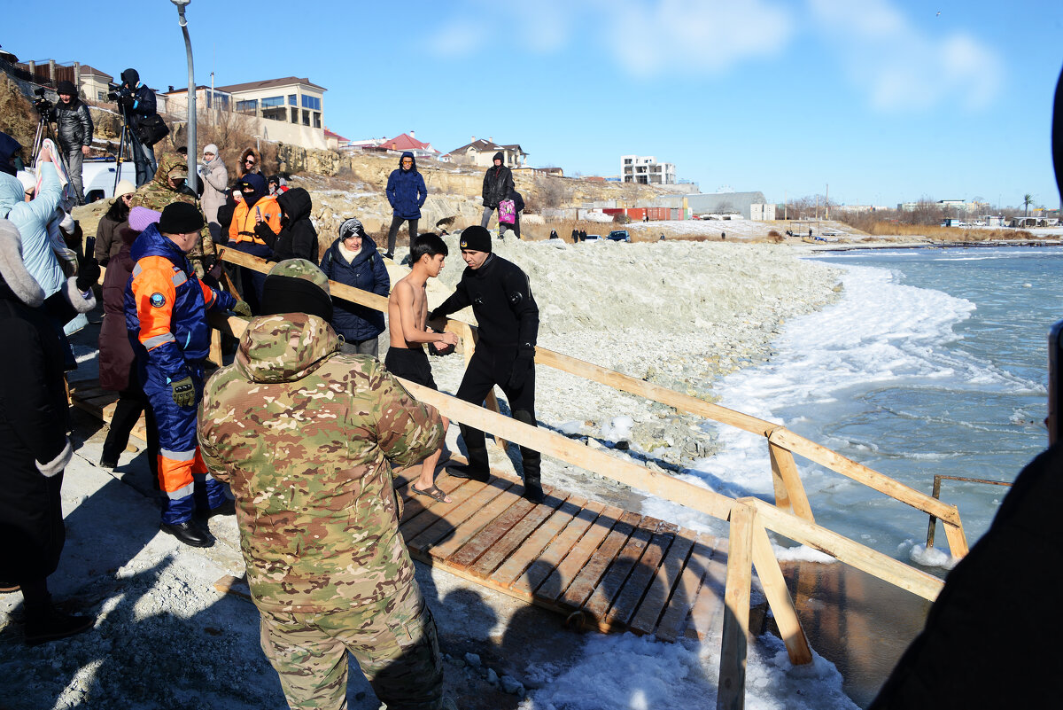 Крещение - Анатолий Чикчирный