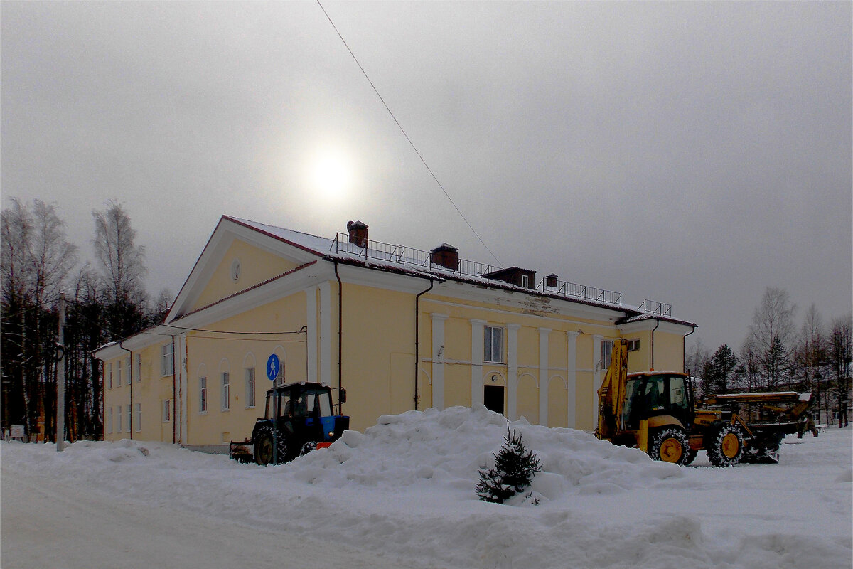 Техника  чистит снег - Фотогруппа Весна
