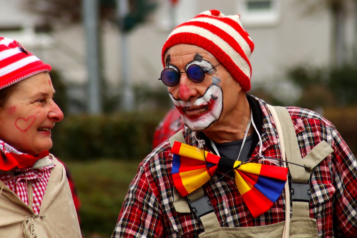 Как я тебе? - Юрий. Шмаков