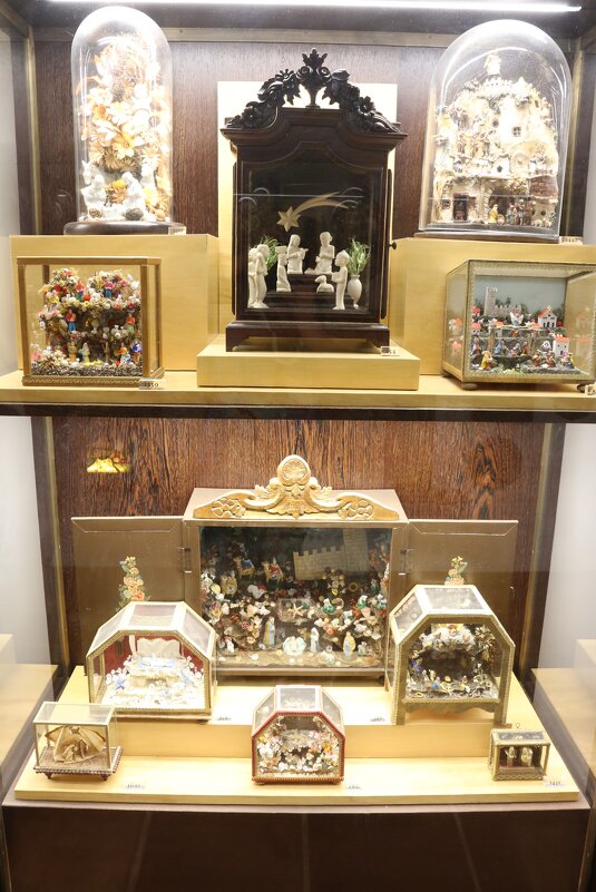 Собрание вертепов в соборе Эворы - Ольга 