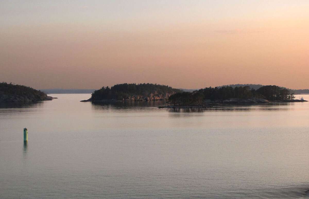 Острова Вандрок, Колкан и Лёвскер - Александр Ильчевский Острова Вандрок, Колкан и Лёвскер - Александр Ильчевский