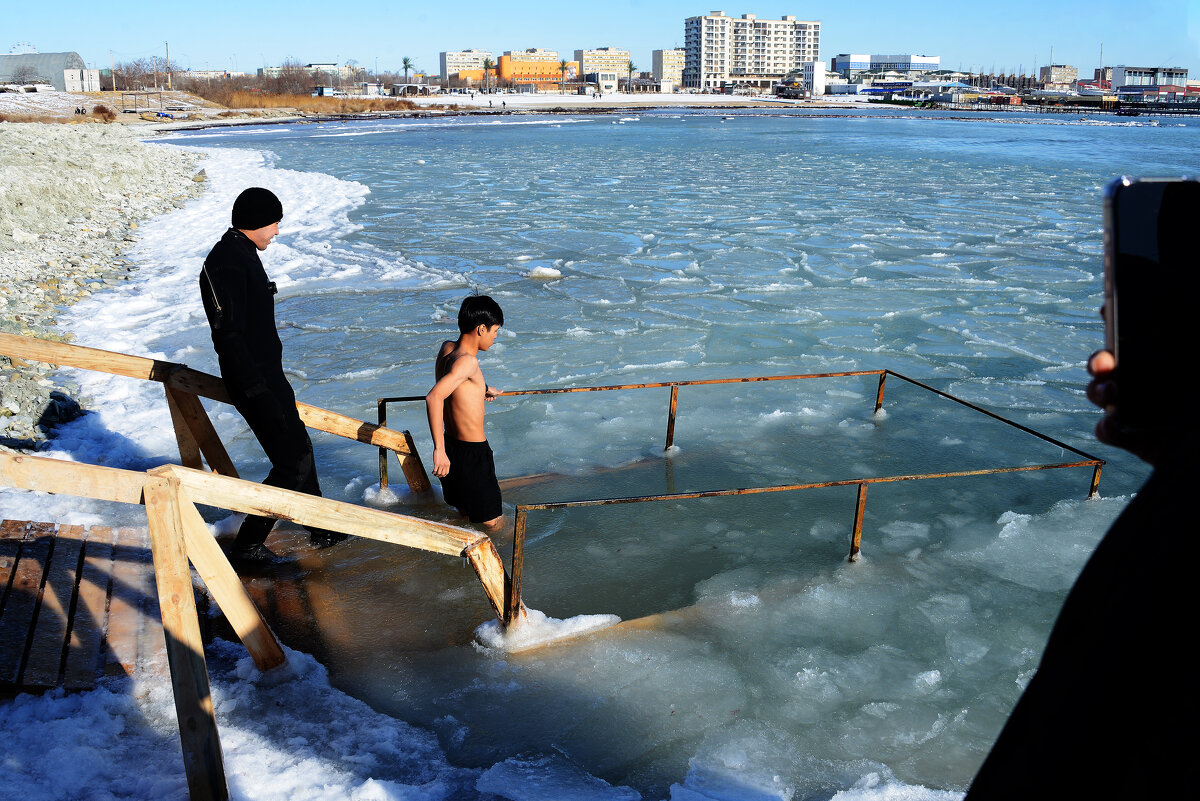 Крещение - Анатолий Чикчирный