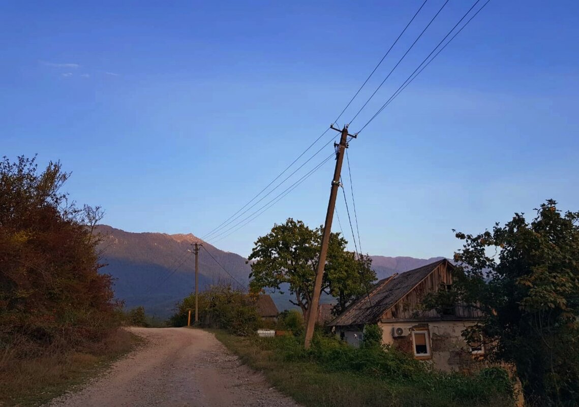 Горный поселок - Tata Wolf