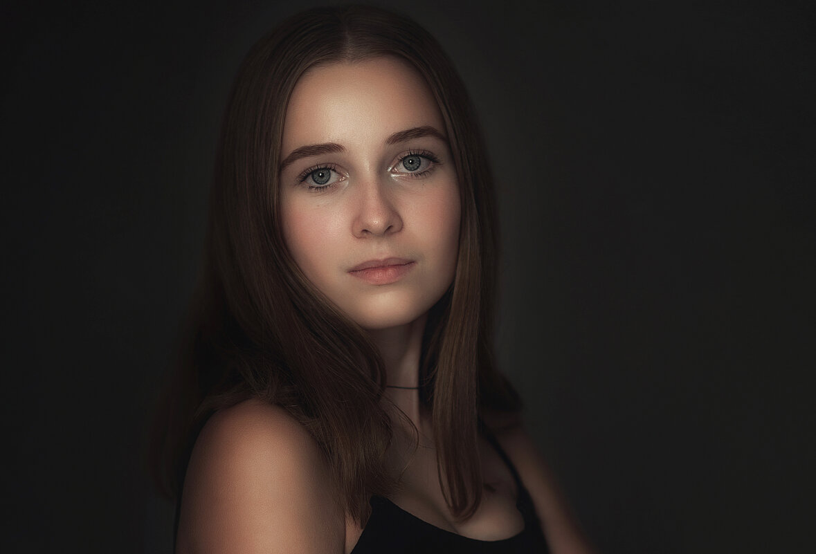 Анастасия с греческого - возраждение - Лилия . Анастасия с греческого - возраждение - Лилия .