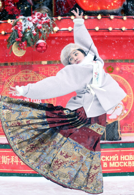 Китайский Новый год на Манежке 19 февраля - Михаил Бибичков