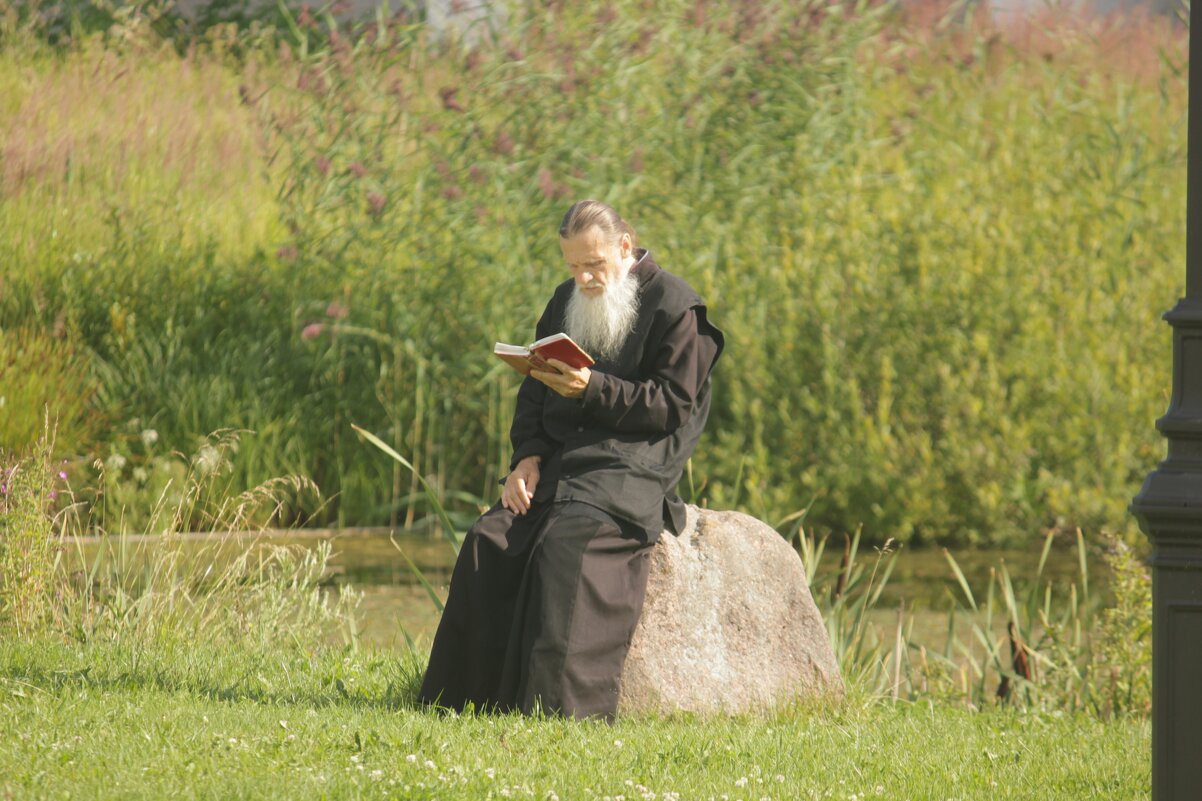 Летний вечер в монастыре - Сергей Кочнев