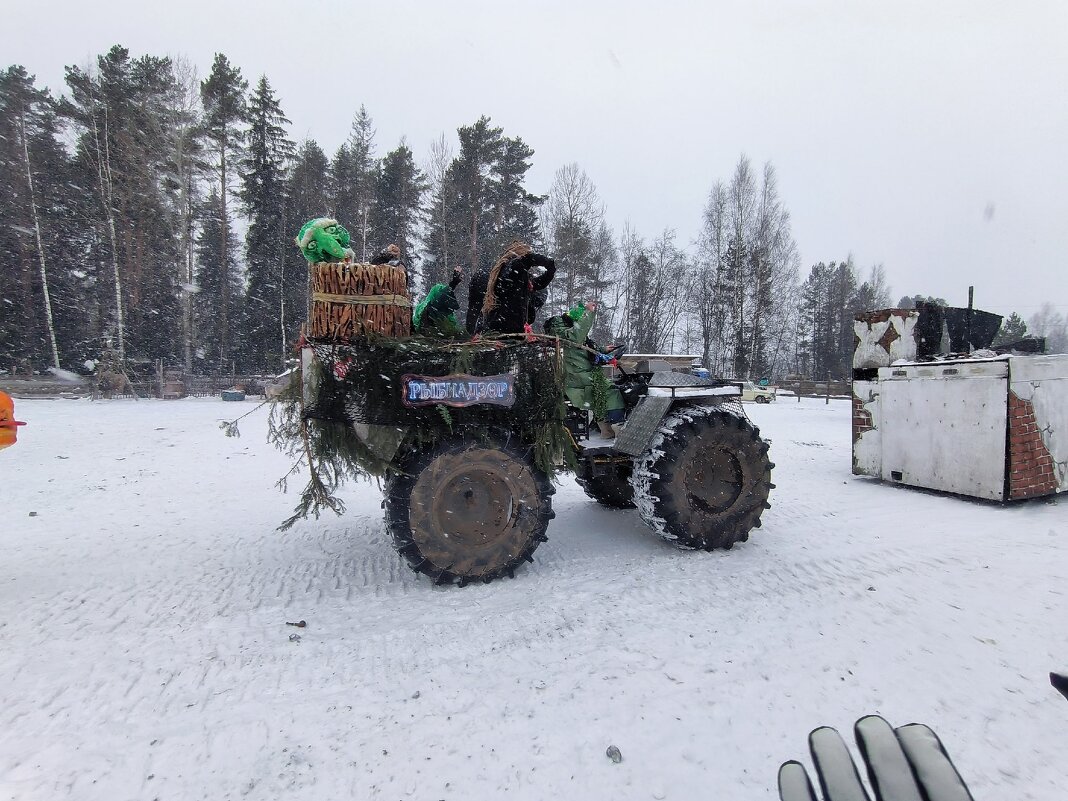 Водяной с рыбнадзором. - Ольга 
