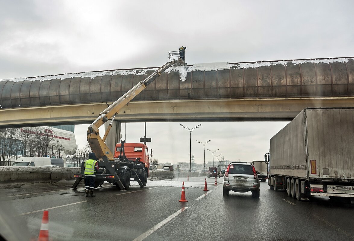 Техника безопасности на МКАД - Валерий Иванович