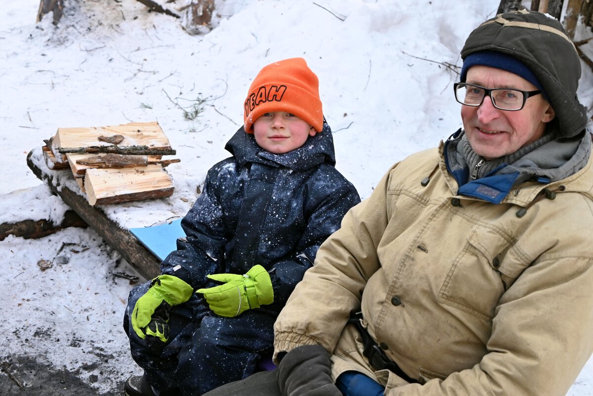 Два мужика. - ВикТор Быстров