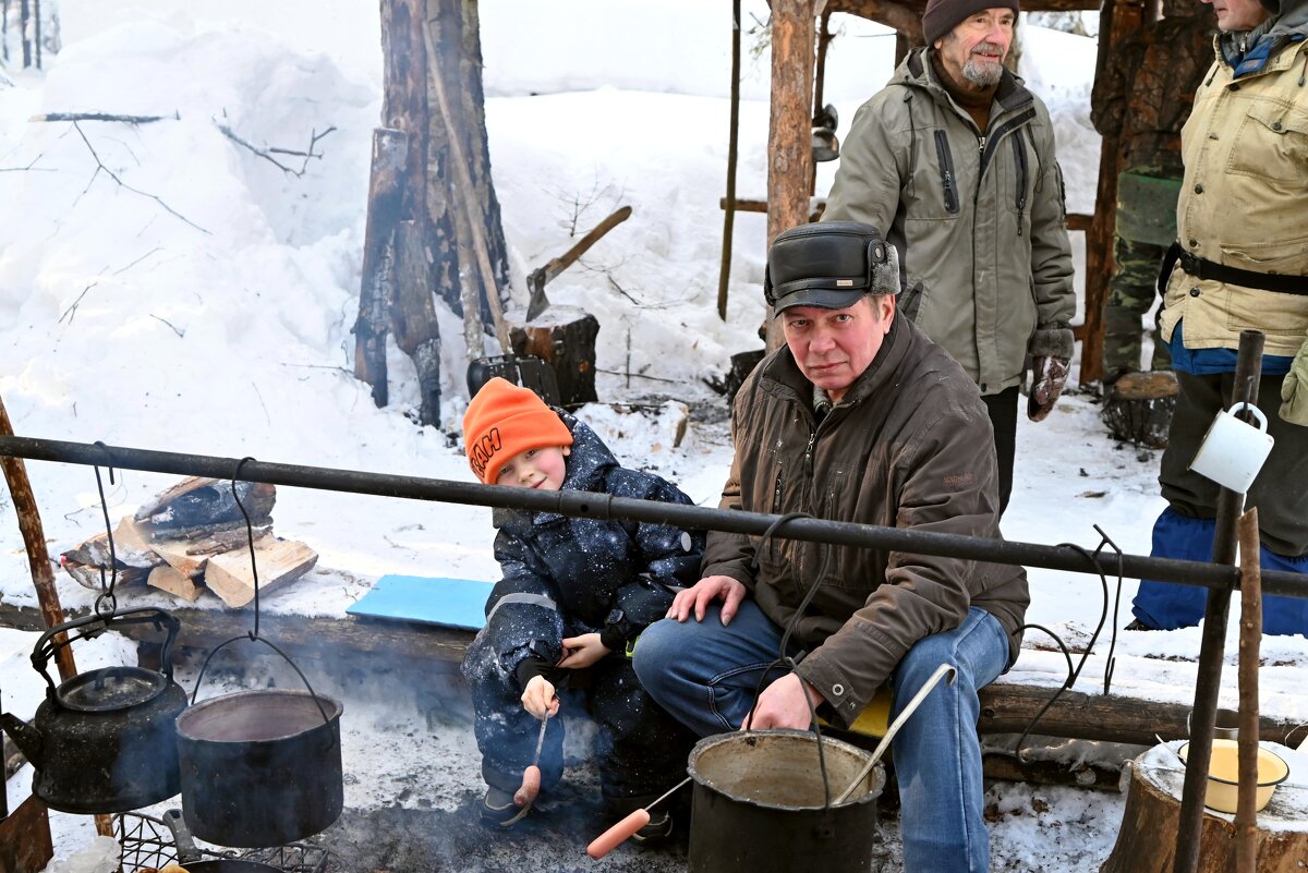 Сосисок пора настала. - ВикТор Быстров