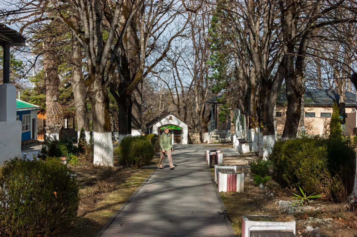 Территория Свято-Михайло-Афонской Закубанской пустыни - Игорь Сикорский