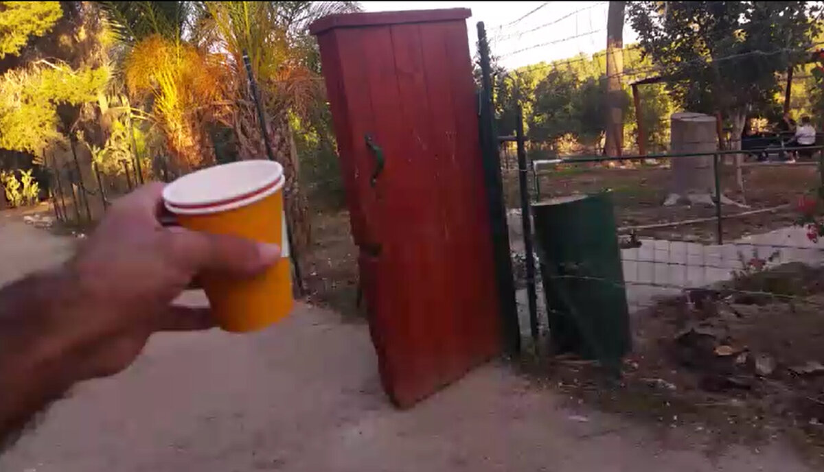 115 (136) - CLOSE WAYS ALL