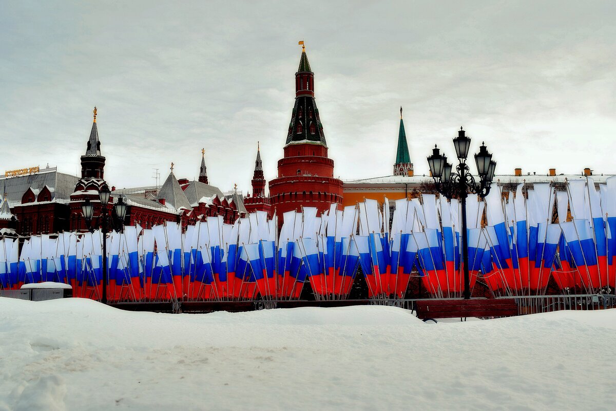 Манежную площадь засыпало снегом. - Татьяна Помогалова Манежную площадь засыпало снегом. - Татьяна Помогалова
