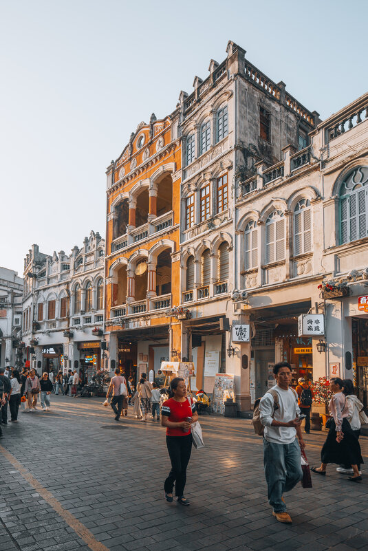 Улица Цилоу в Хайкоу - Дмитрий 