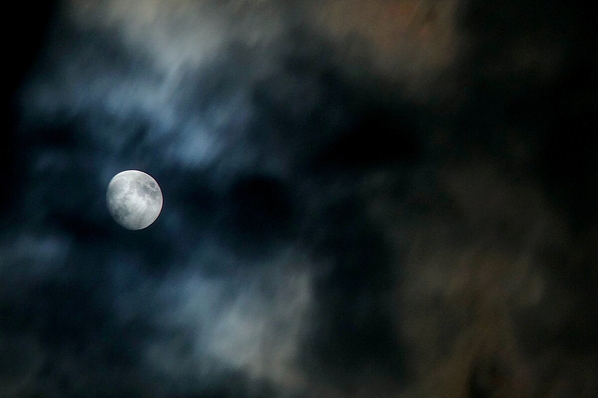 Полёт Луны - Сеня Белгородский Полёт Луны - Сеня Белгородский