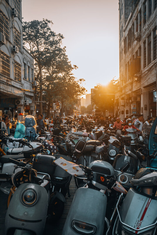 Улица Цилоу в Хайкоу - Дмитрий Улица Цилоу в Хайкоу - Дмитрий