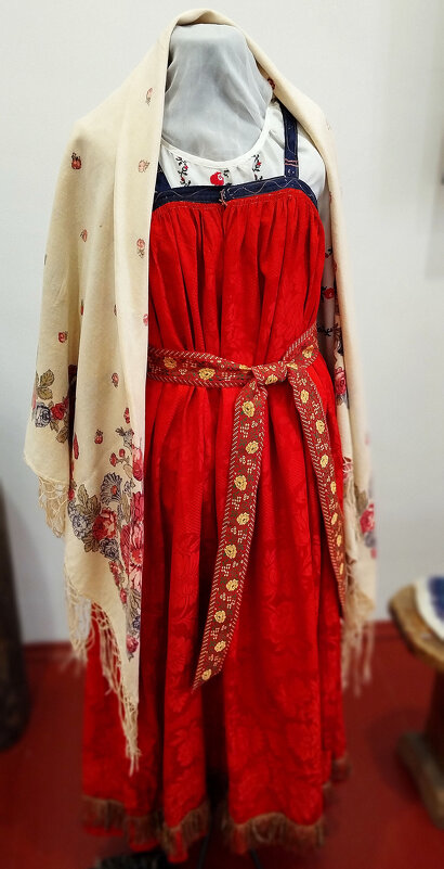 В крестьянской избе. - Радмир Арсеньев