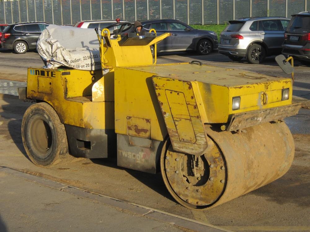 Дорожный каток - Дмитрий Никитин Дорожный каток - Дмитрий Никитин