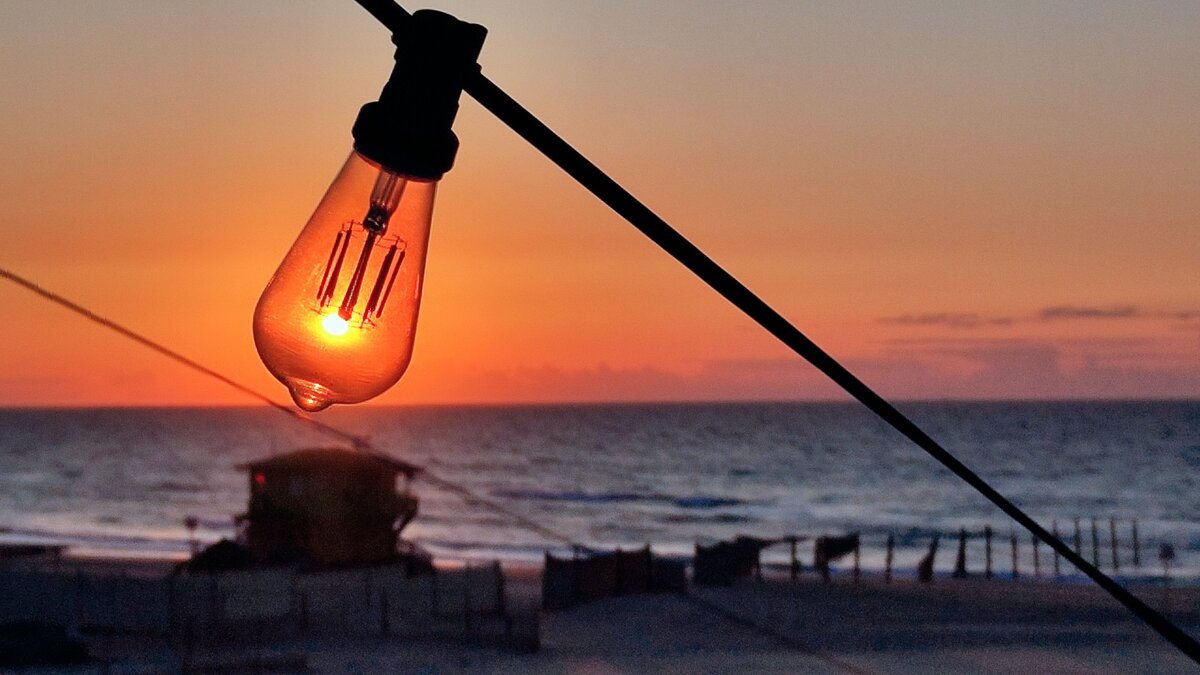 Сияй, найди  источник))) - Ефим Журбин