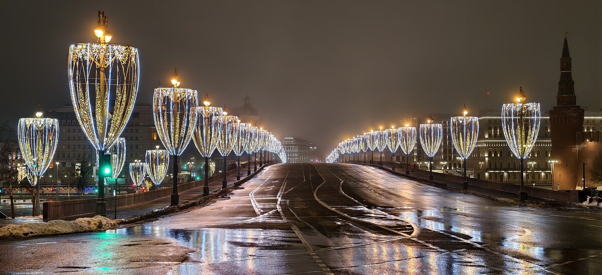 Большой Москворецкий мост - <<< Наташа >>> Большой Москворецкий мост - <<< Наташа >>>