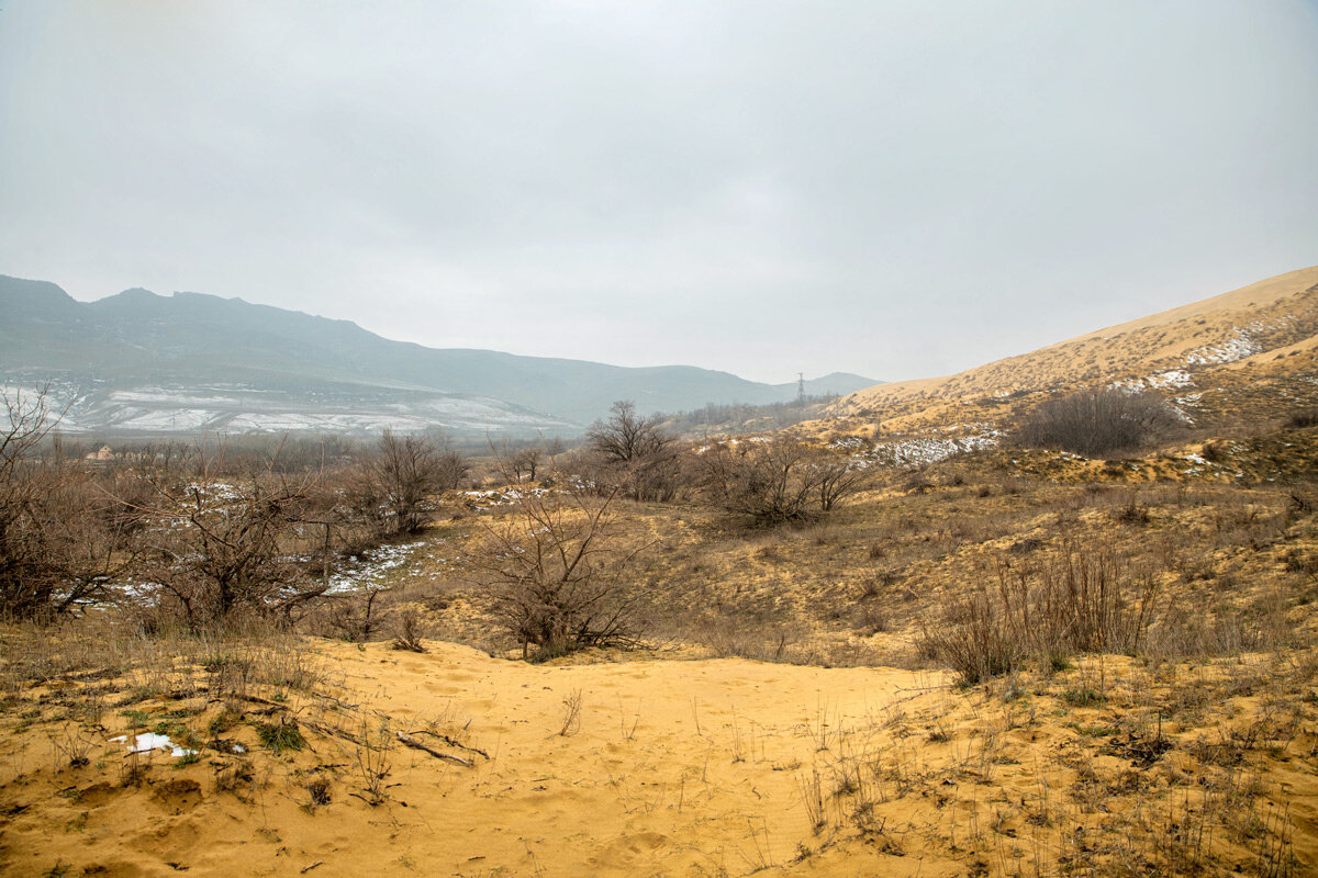 Снег в пустыне . Дагестан. - Дина Евсеева