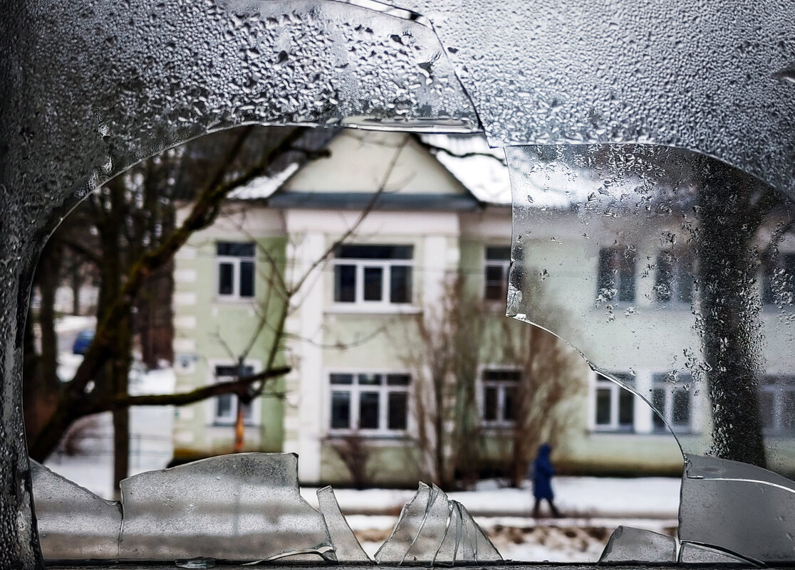 Сквозь время - Дмитрий Иванов