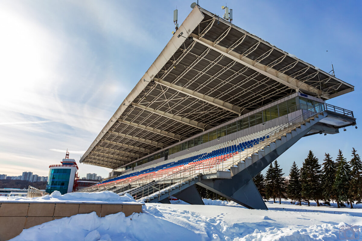 Трибуна - Александр Трибуна - Александр