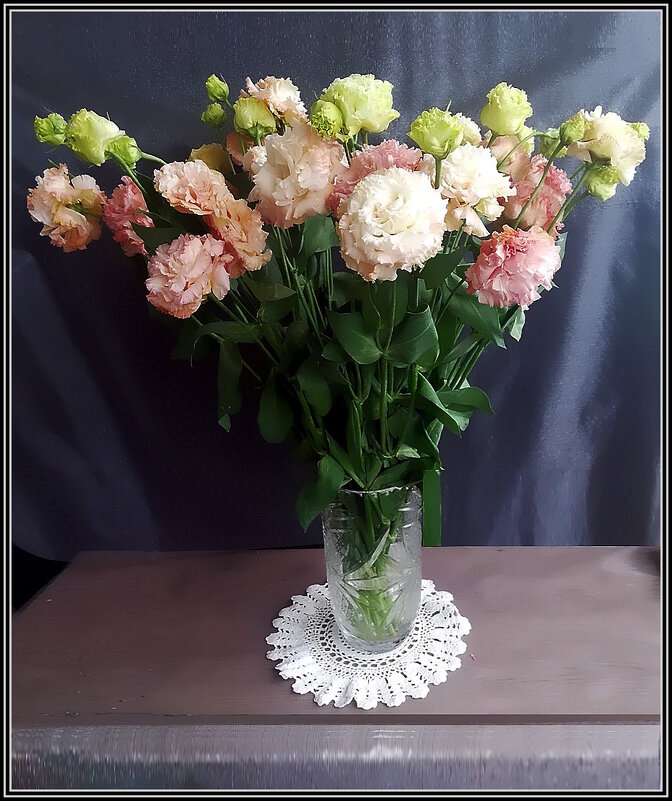 Букет эустомы - Ольга Довженко