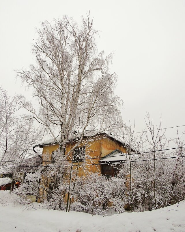 Старый район города - Андрей Снегерёв