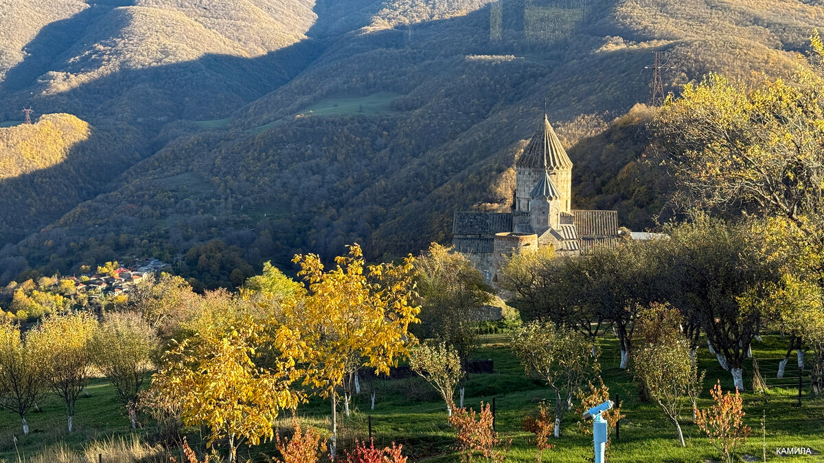 НЕПОСТЕЖИМА  МИРА КРАСОТА - Mila .