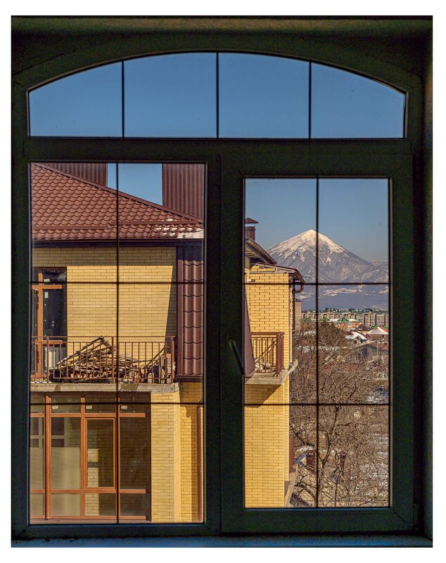 А из нашего окна вершина Машука видна! - Вячеслав Назаренко