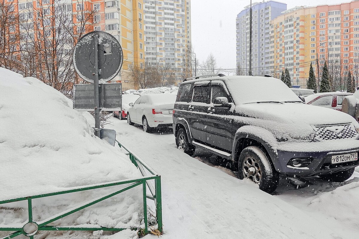 Снежный март - Валерий Иванович